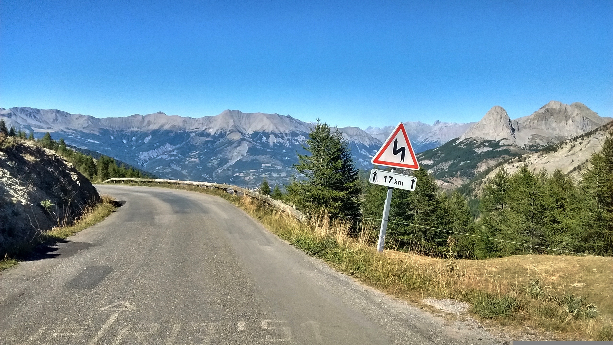 Les 3 cols: Cayolle, Allos et Champs – 110km – 3200 D+