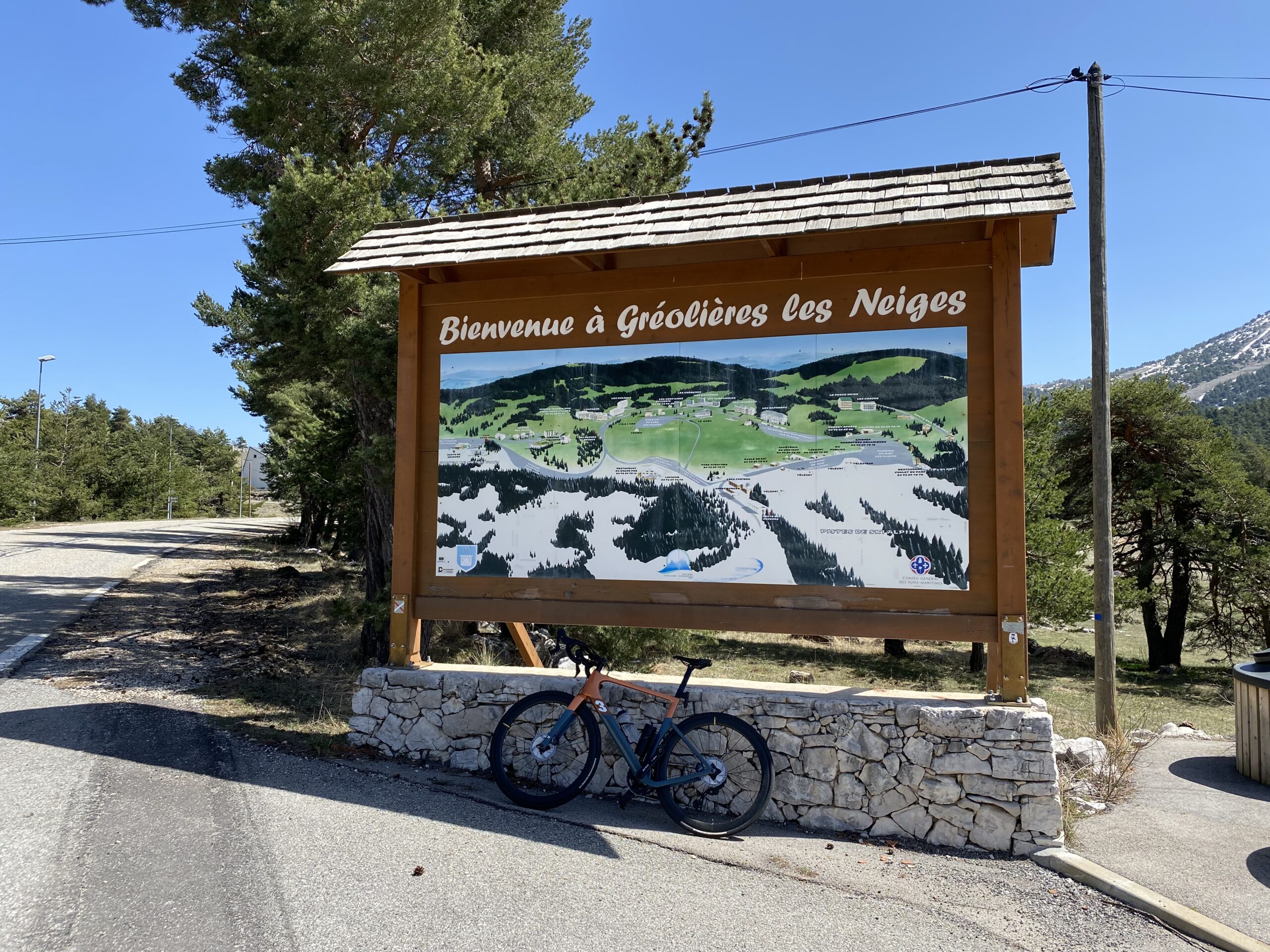 Valbonne vers Gréolières-1400 – 107km – 2000 D+