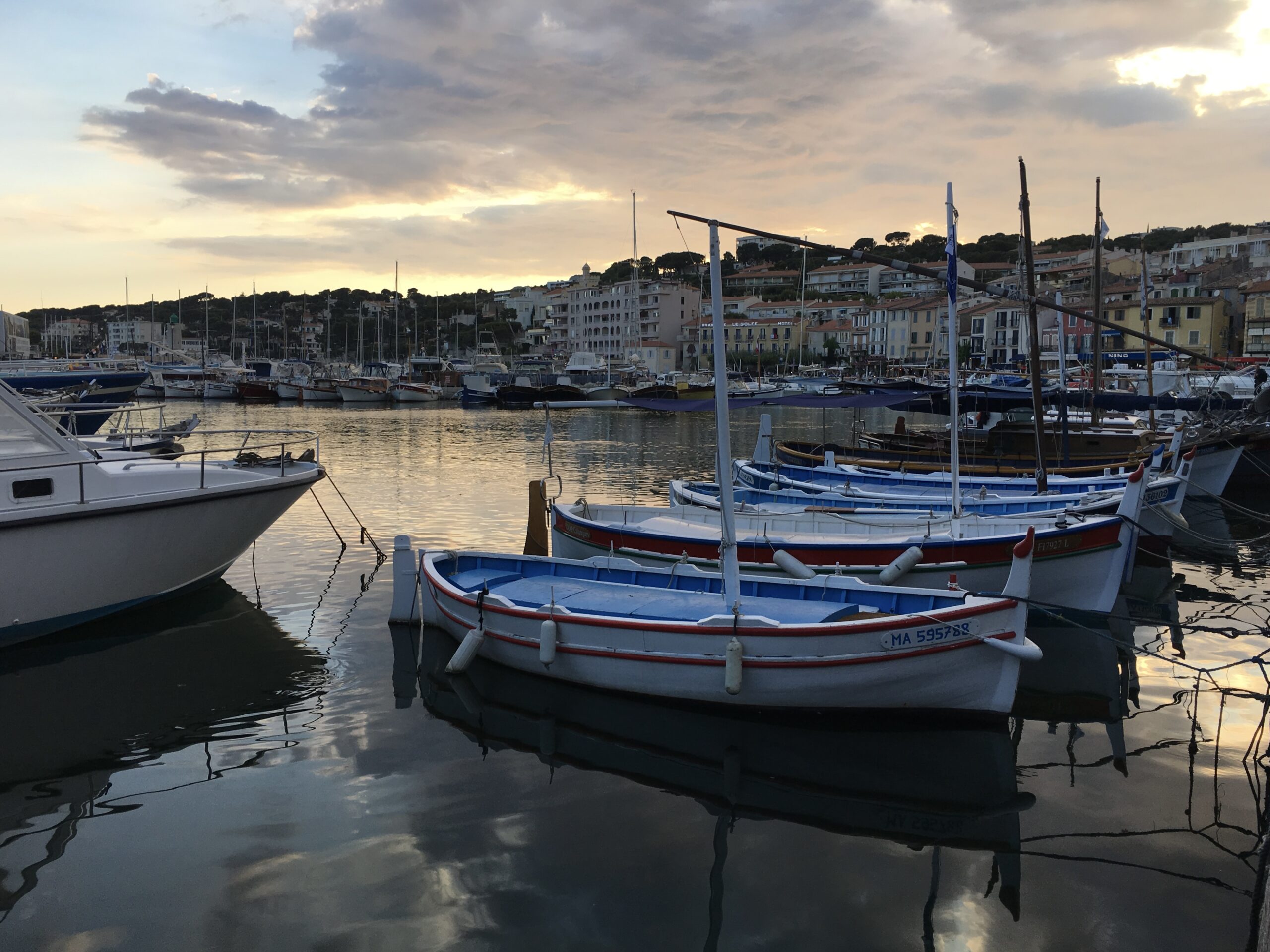 Marseille-Cannes – 214km – 2000 D+